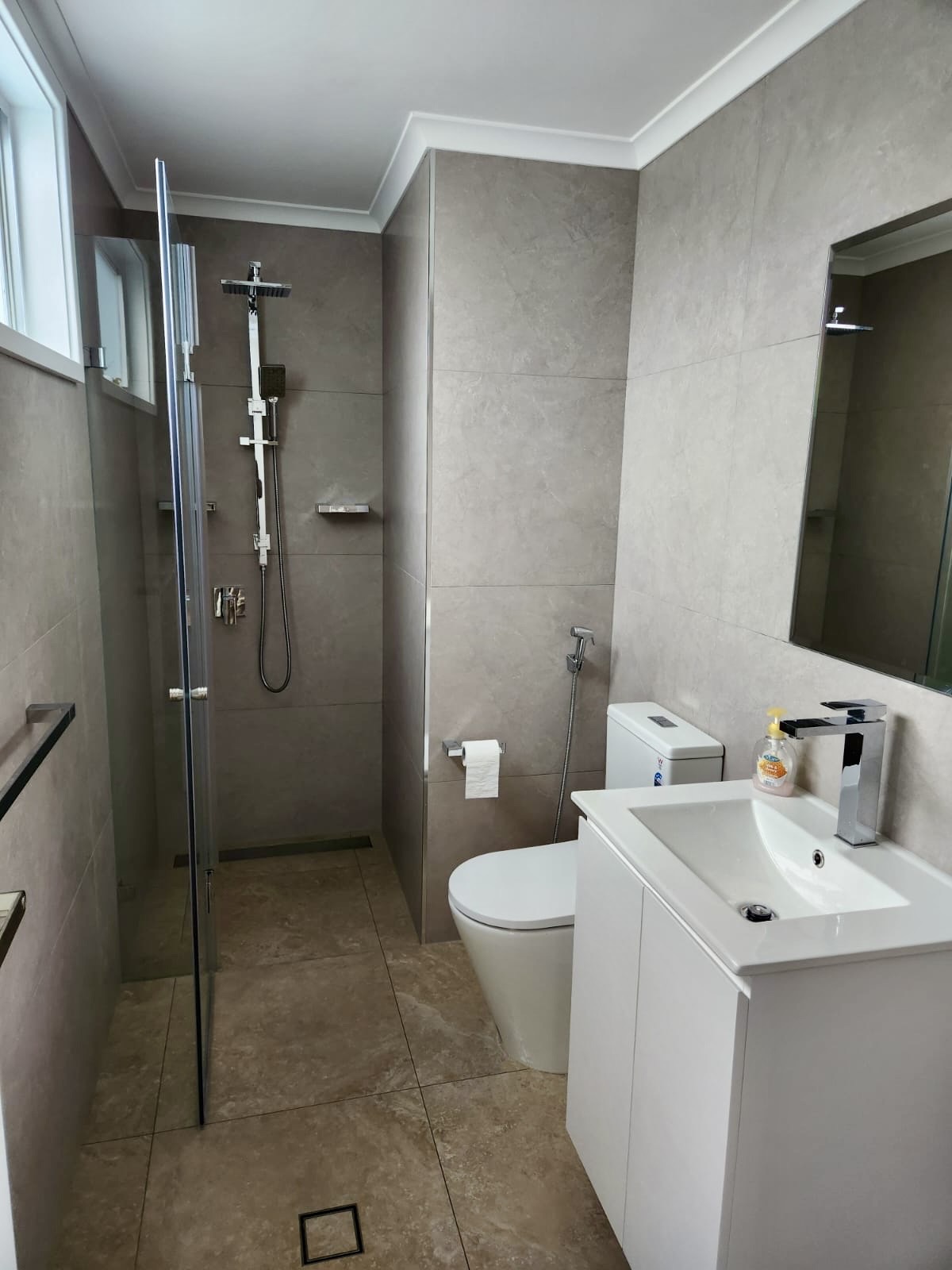 Modern Bathroom - Grey Stone